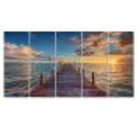 Toile « Brilliant Sunrise over Sea Pier