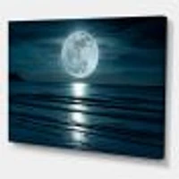 Toile « Super Moon Over The Sea I