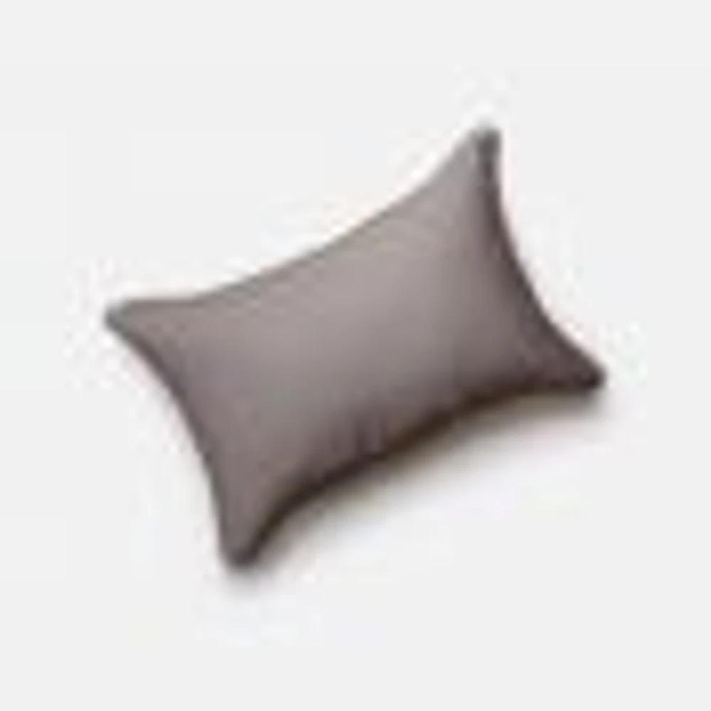 Coussin boudoir « Swiss Dot »