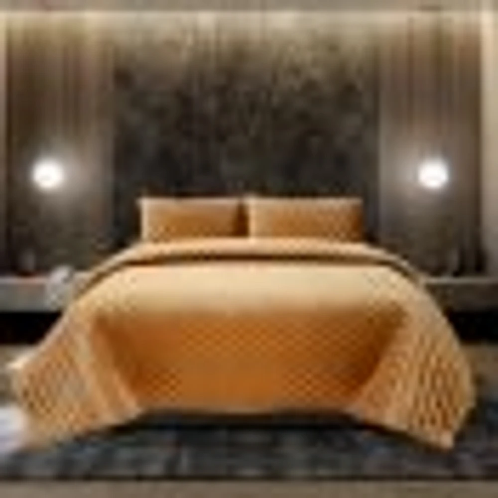 Velluto Quilt Set