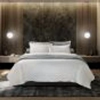 Velluto Quilt Set