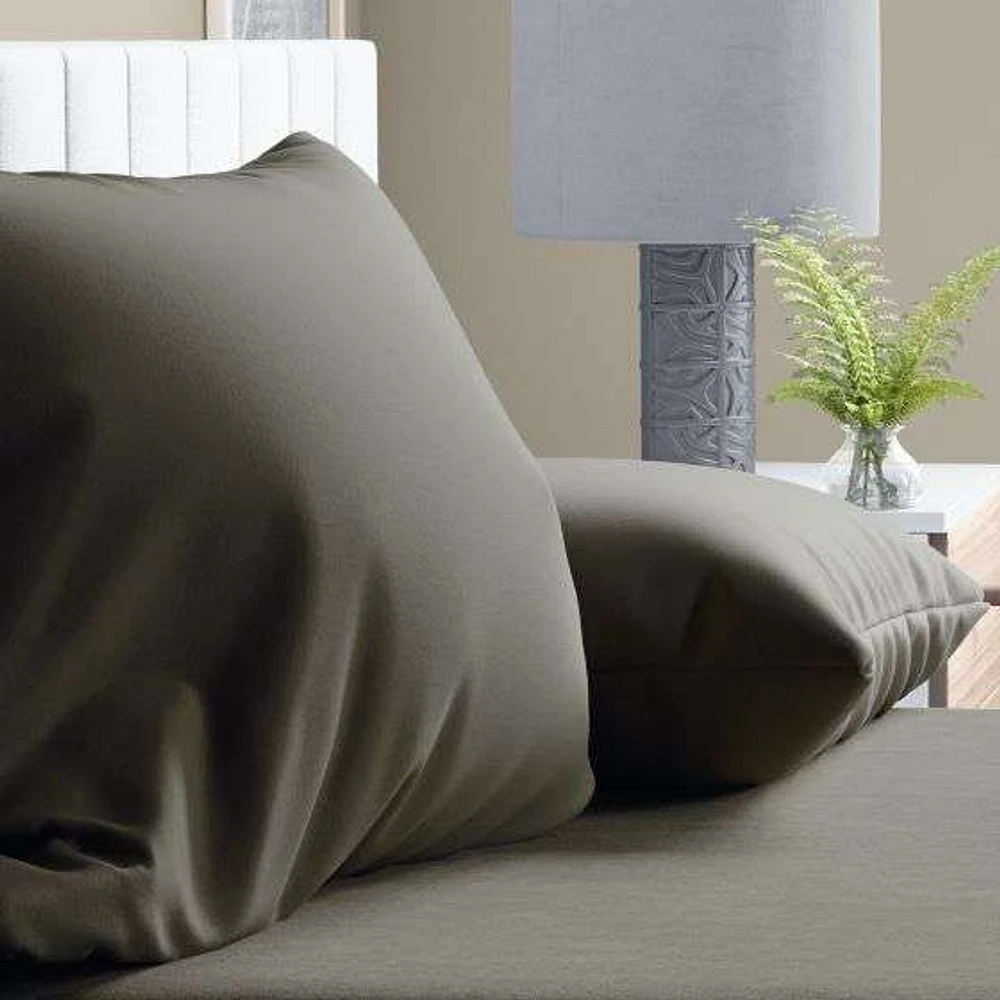 Hotel 400 Thread Count Set of 2 Pillowcases - Assorted Colors