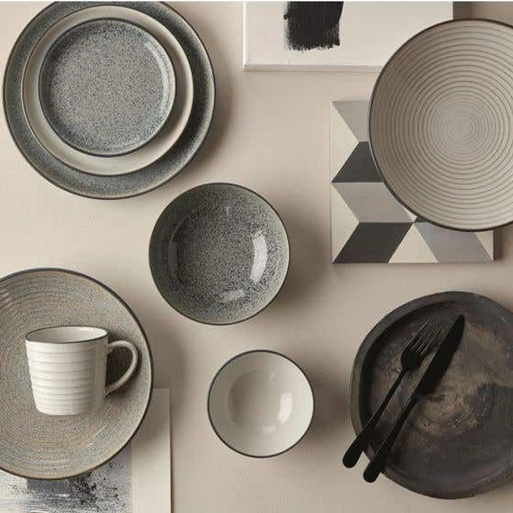 Moyen bol strié 25,5 cm « Studio Grey » par Denby