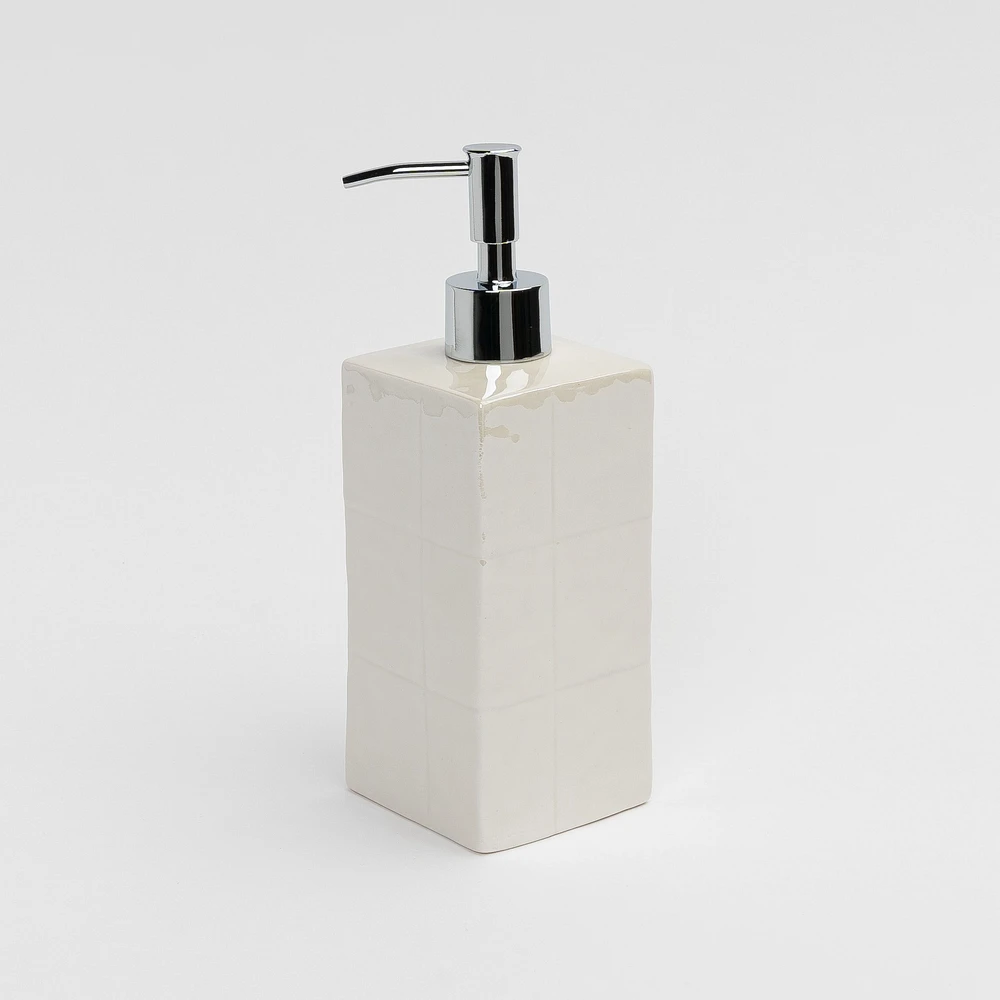 Perla Lotion Dispenser