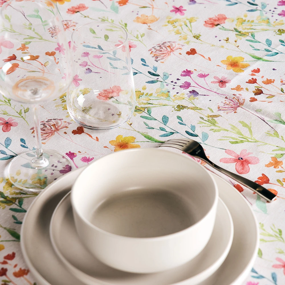 Anetta Tablecloth