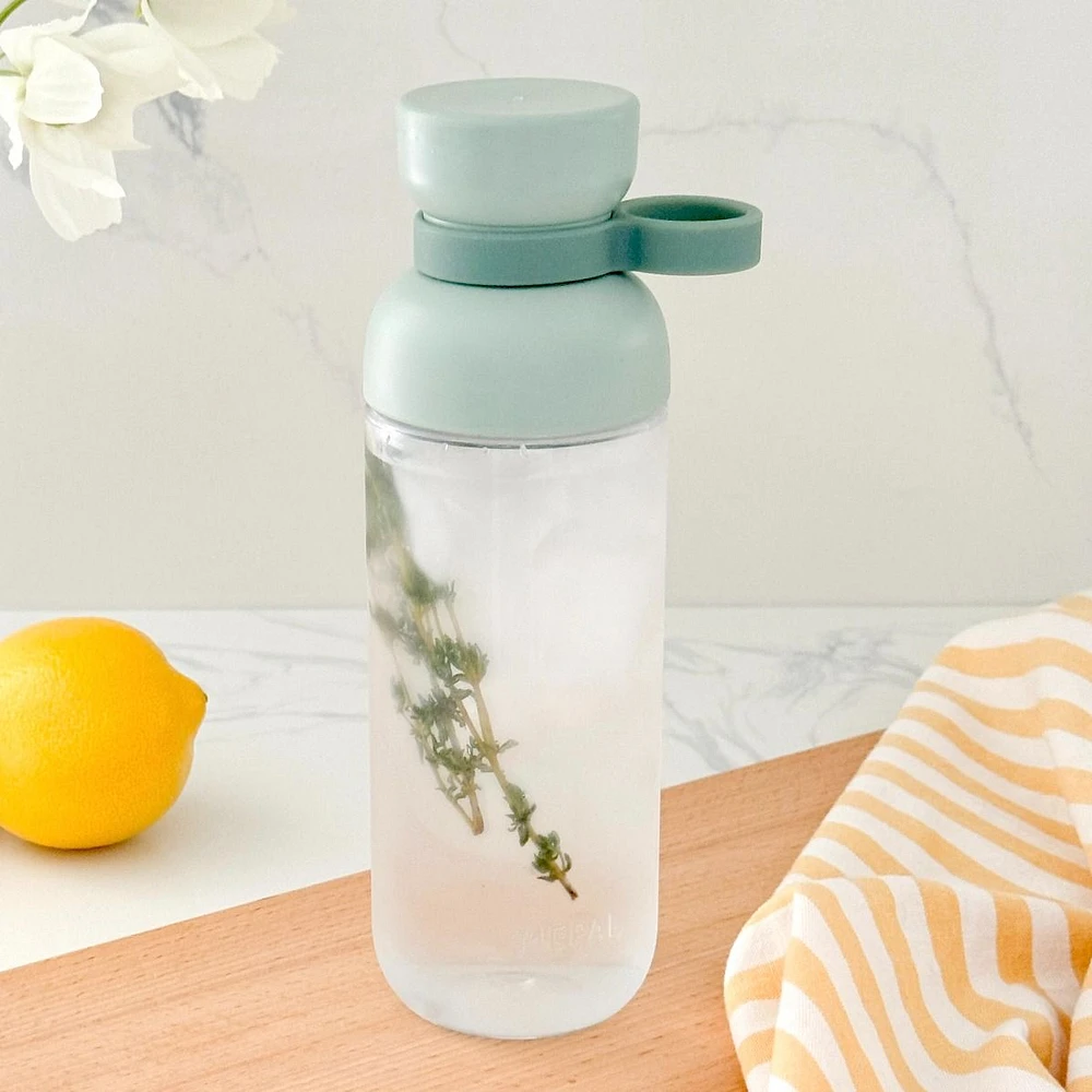 Port Style Vita Water Bottle - Sage 