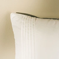 Gordanna Coussin boudoir