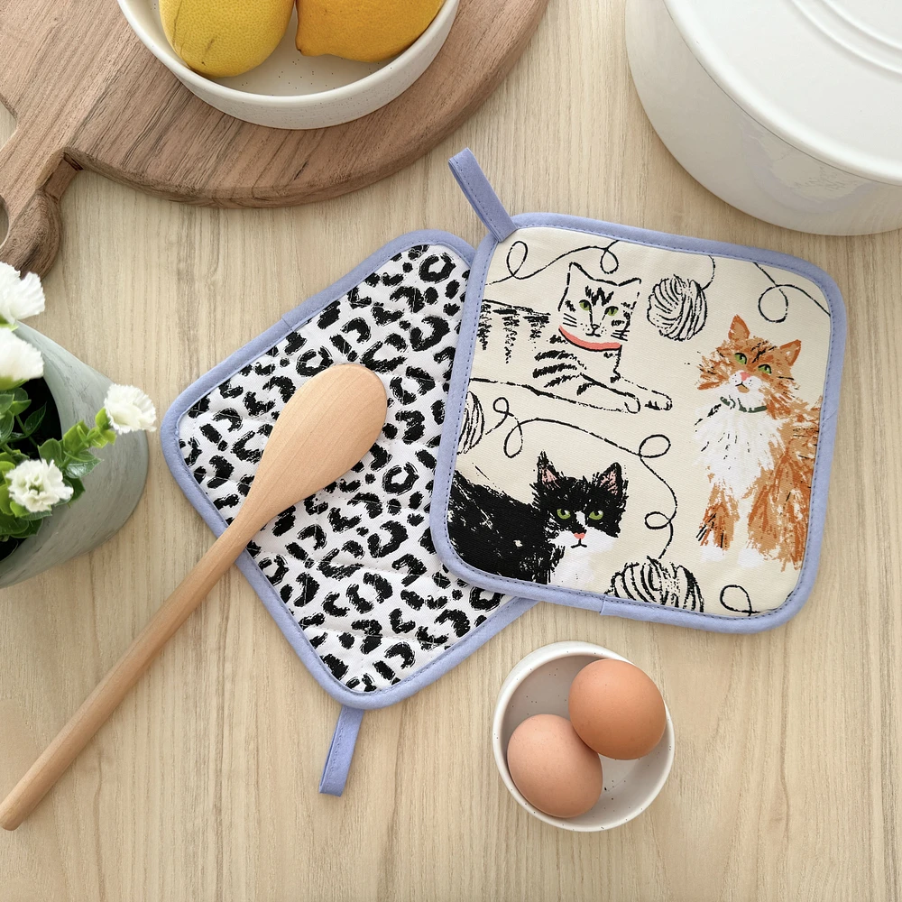 Feline Friends Pot Holder