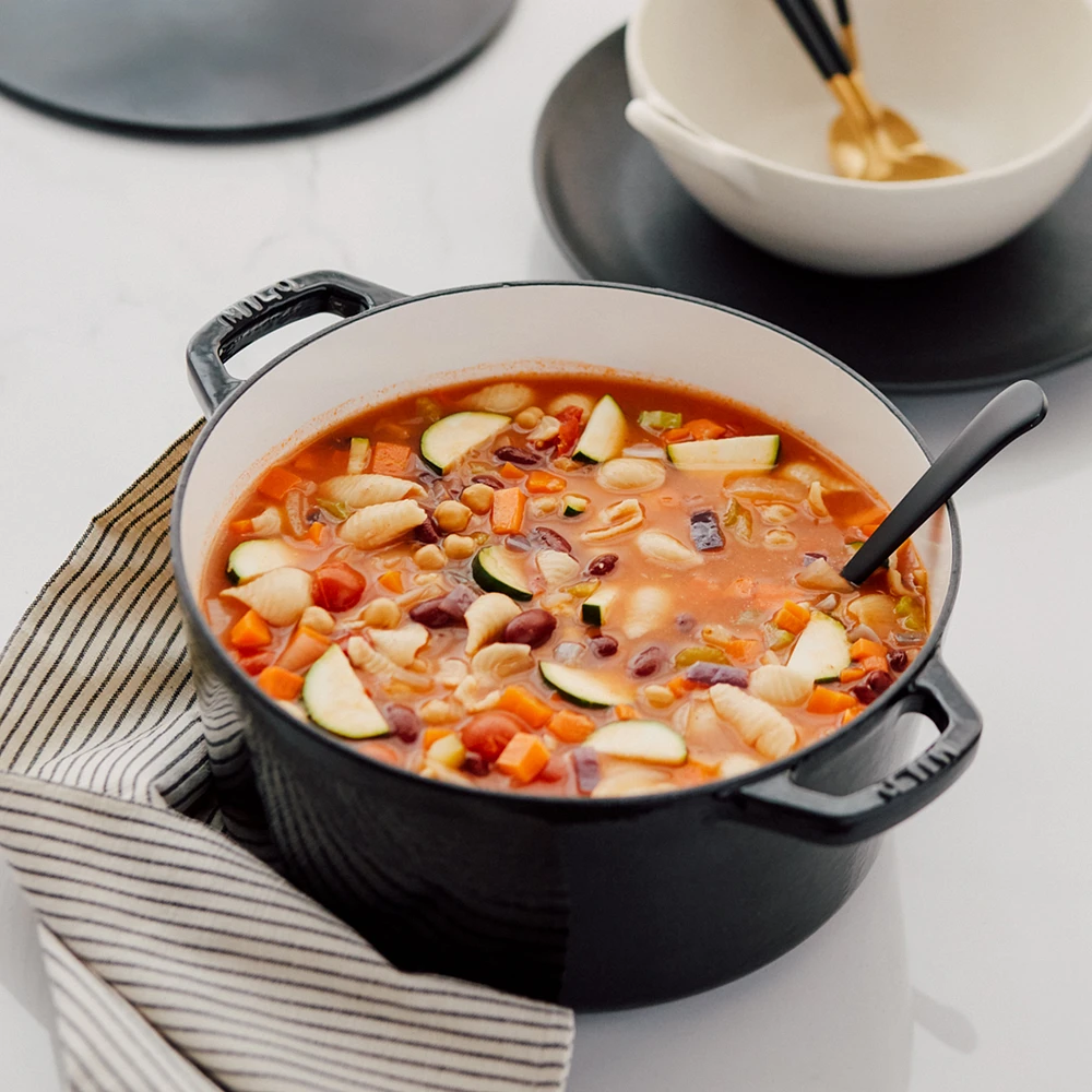 5.5Q Dutch Oven - Gloss Black