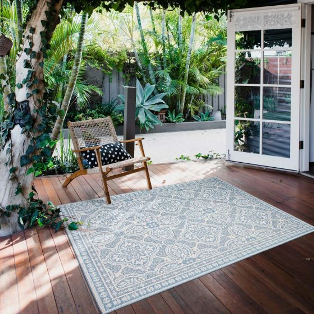 Tapis Intérieur/Extérieur Gardenia Traditional bleu clair