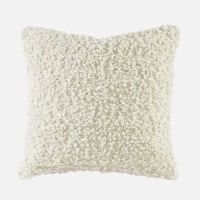 Bouclet Cushion - 20 x 20"