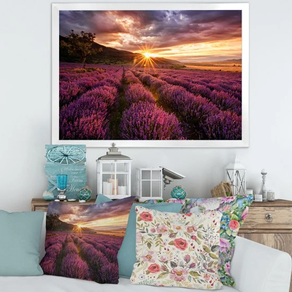 Toile « Sunrise & Dramatic Clouds Over Lavender Field IV