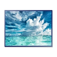 Toile « Amazing Underwater Seascape and Clouds »