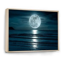 Toile « Super Moon Over The Sea I