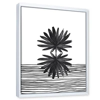 Toile « Black and White Tropical Leaf on Striped II »