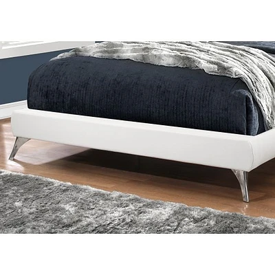 Rectangular Elegant Nailhead Trim Bed Frame - Queen