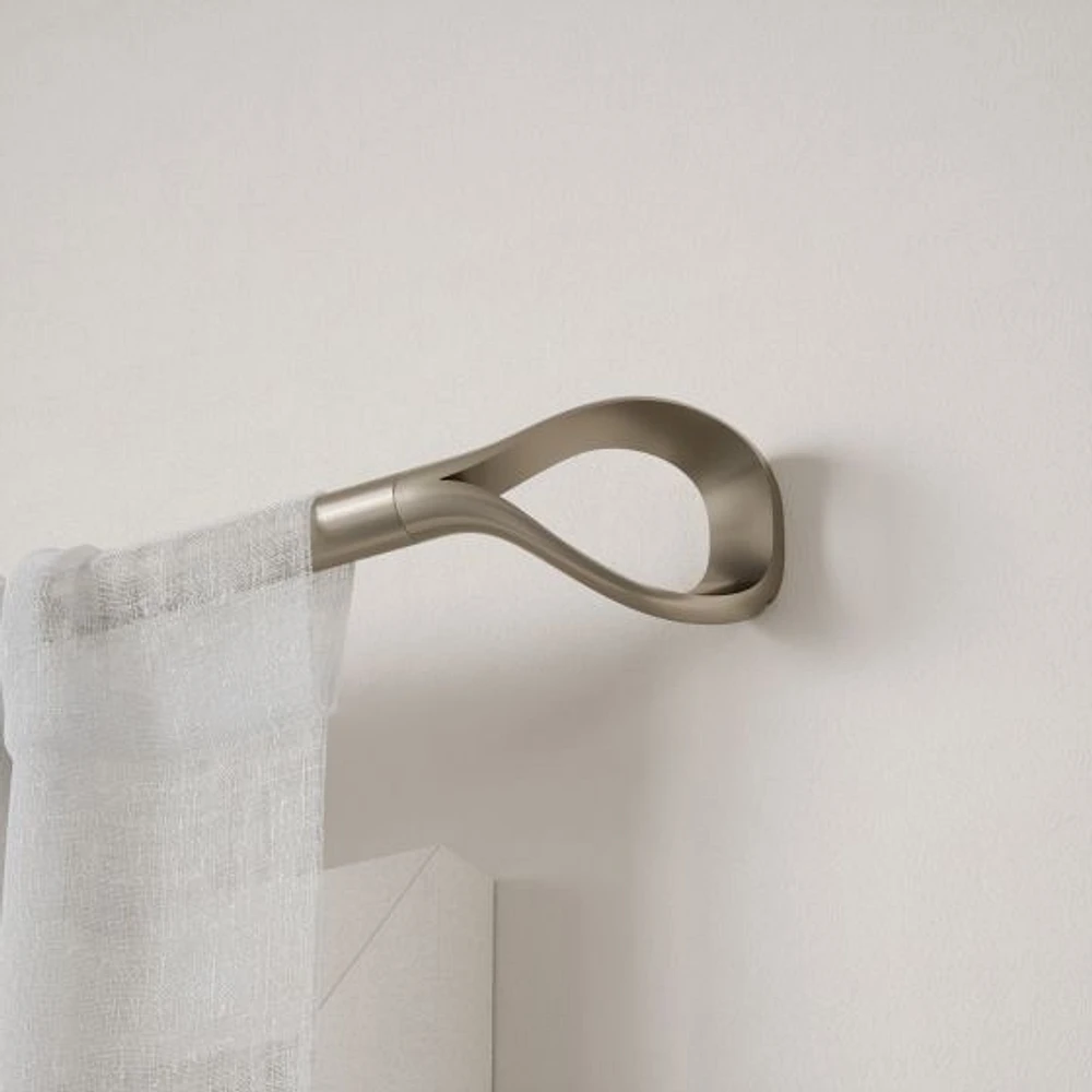 Loop Curtain Rod