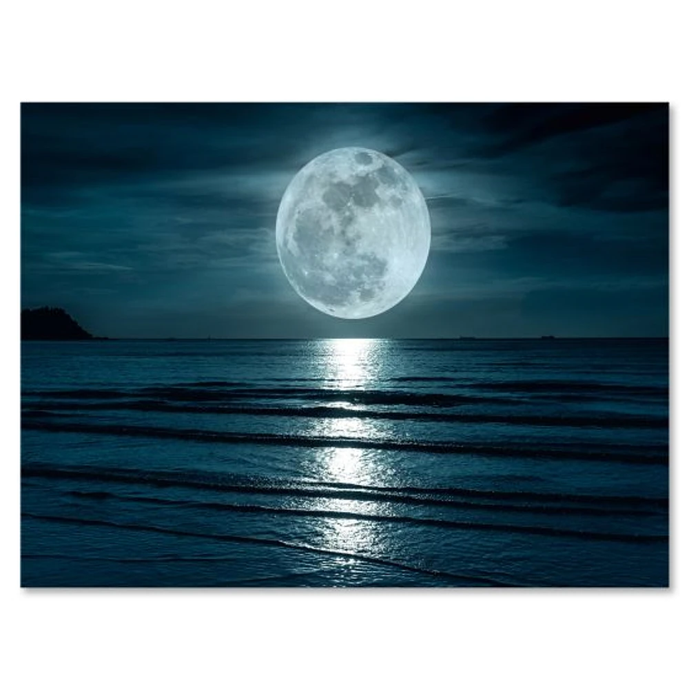 Toile « Super Moon Over The Sea I