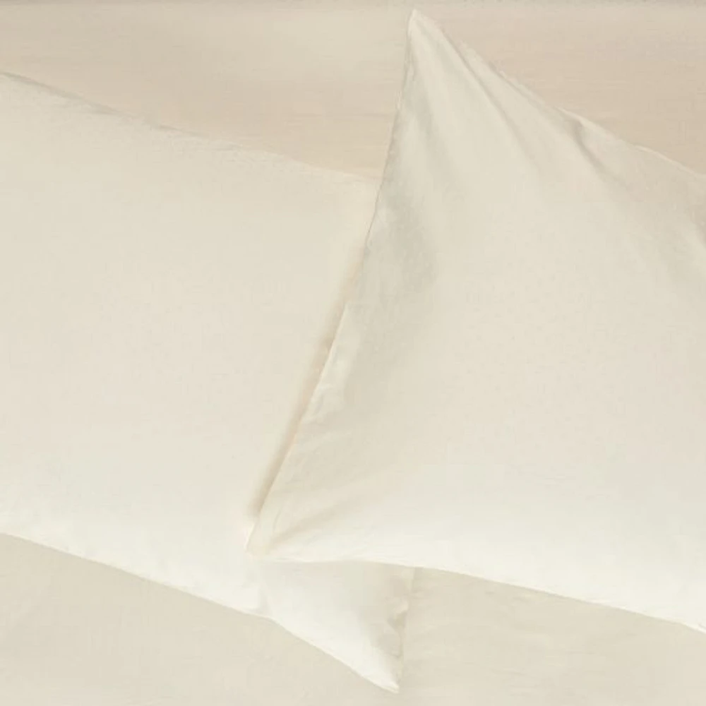 Swiss Dot Sheet Set