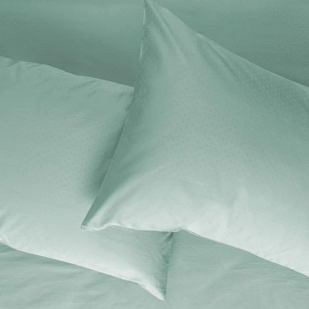 Swiss Dot Sheet Set
