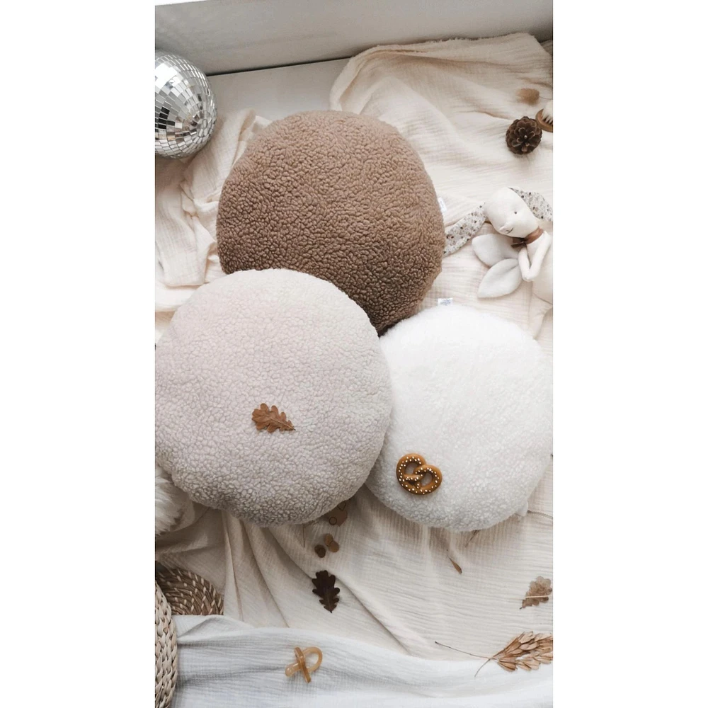 Round Pillow - Brown