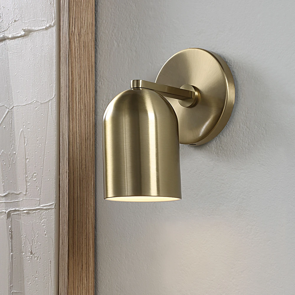 Vorona Wall Sconce