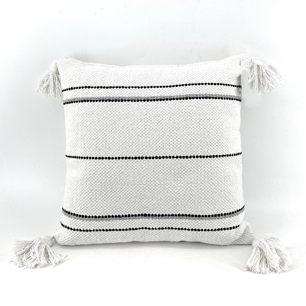 Simplicity Cushion