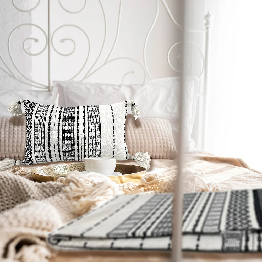 Sophisticate Cushion