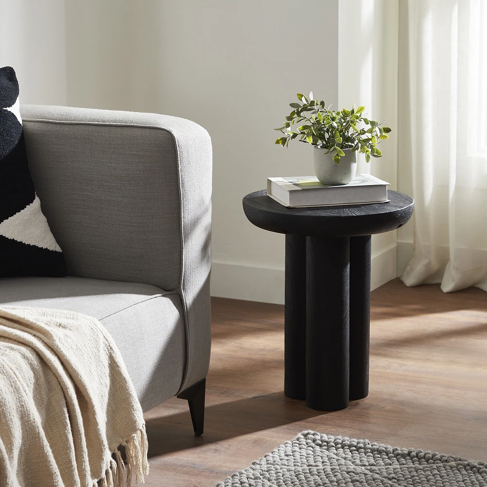 Quintin Side Table