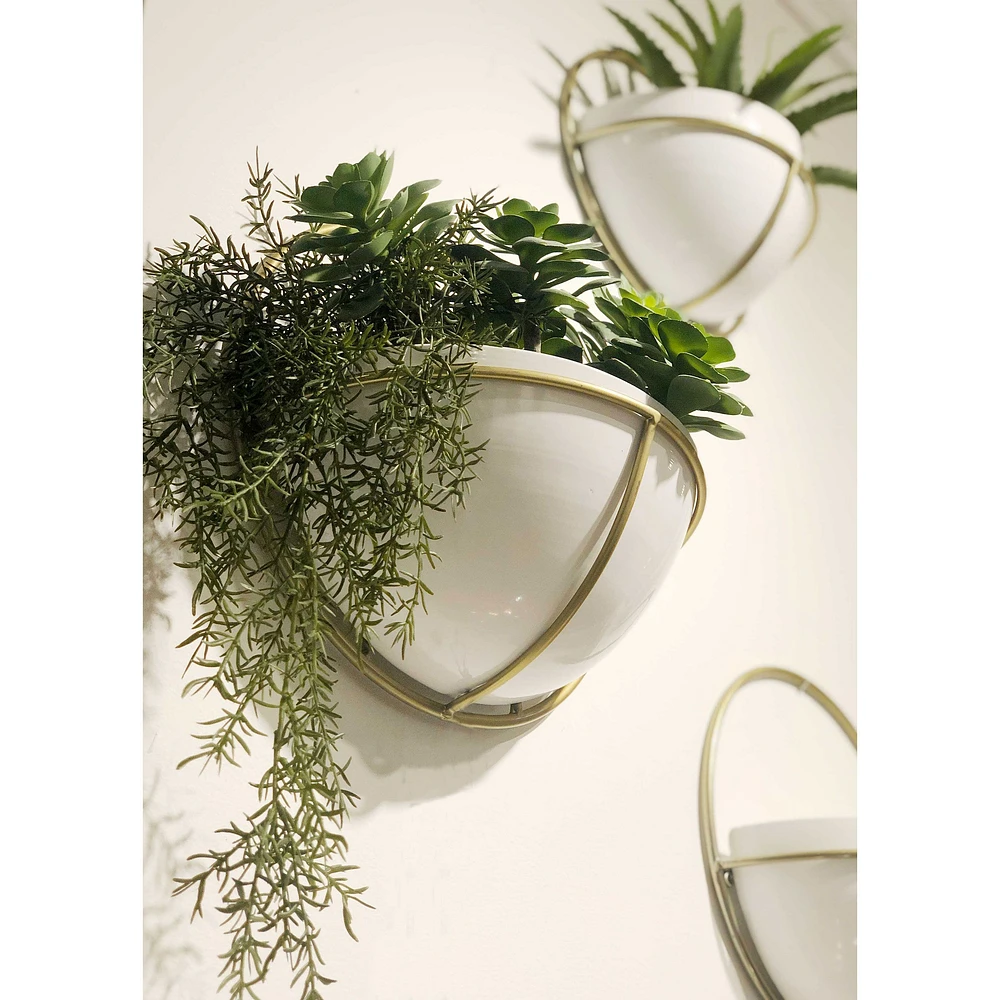 Adelia Set of 3 Metal Wall Planters 