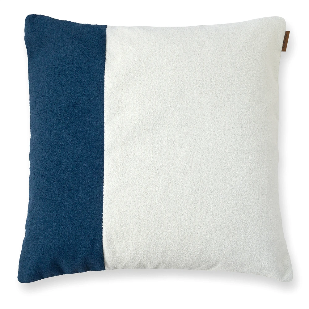 Linea Cushion, 24" - Ocean/Cloud