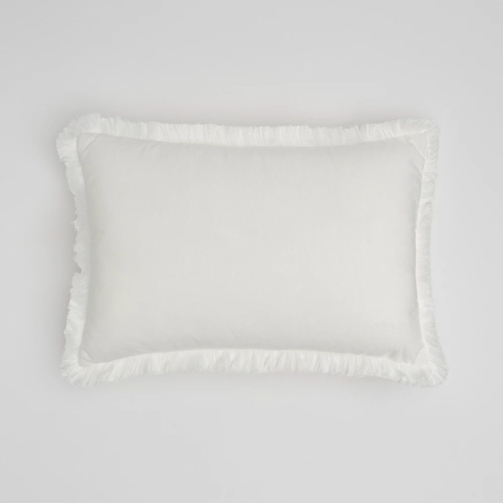 Mara Coussin boudoir