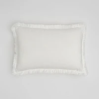 Mara Coussin boudoir