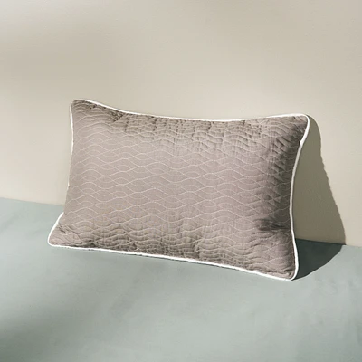 Chelsea Coussin boudoir