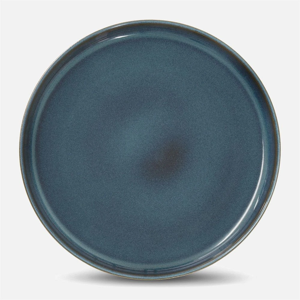 Assiette de présentation bleue « Uno » par Mesa Ceramics