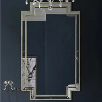 Raton Mirror