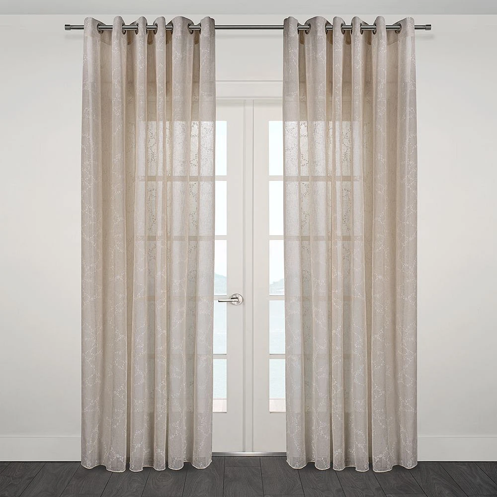 Albany Hidden Tab Curtain