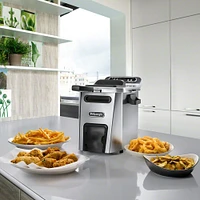 Friteuse « Livenza » avec zone refroidissante par De'Longhi