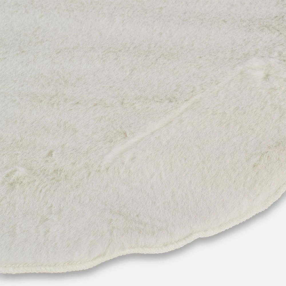 Tapis fausse fourrure - Blanc,  24 x 36 po