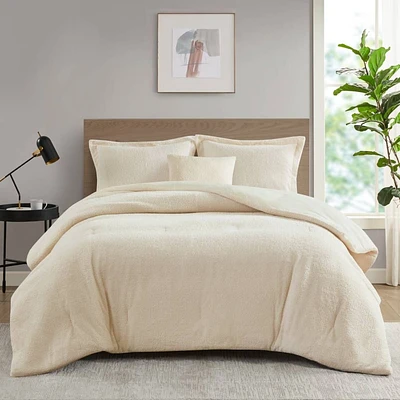 Urban Habitat Feathersoft Comforter Set