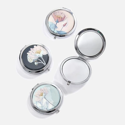 Compact Lotus Mirror Design