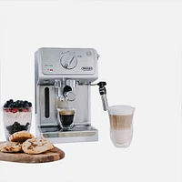 De'Longhi Manual Espresso and Cappuccino Machine