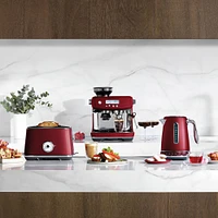 Bouilloire Breville "Luxe" the Smart Kettle™ - Gâteau velours rouge