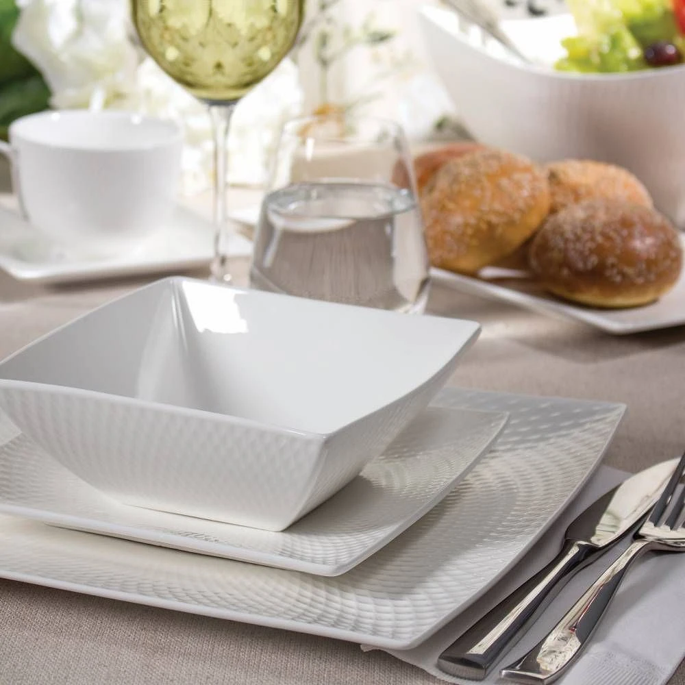 Diamond Square 16-Piece Dinnerware Set by Maxwell & Williams