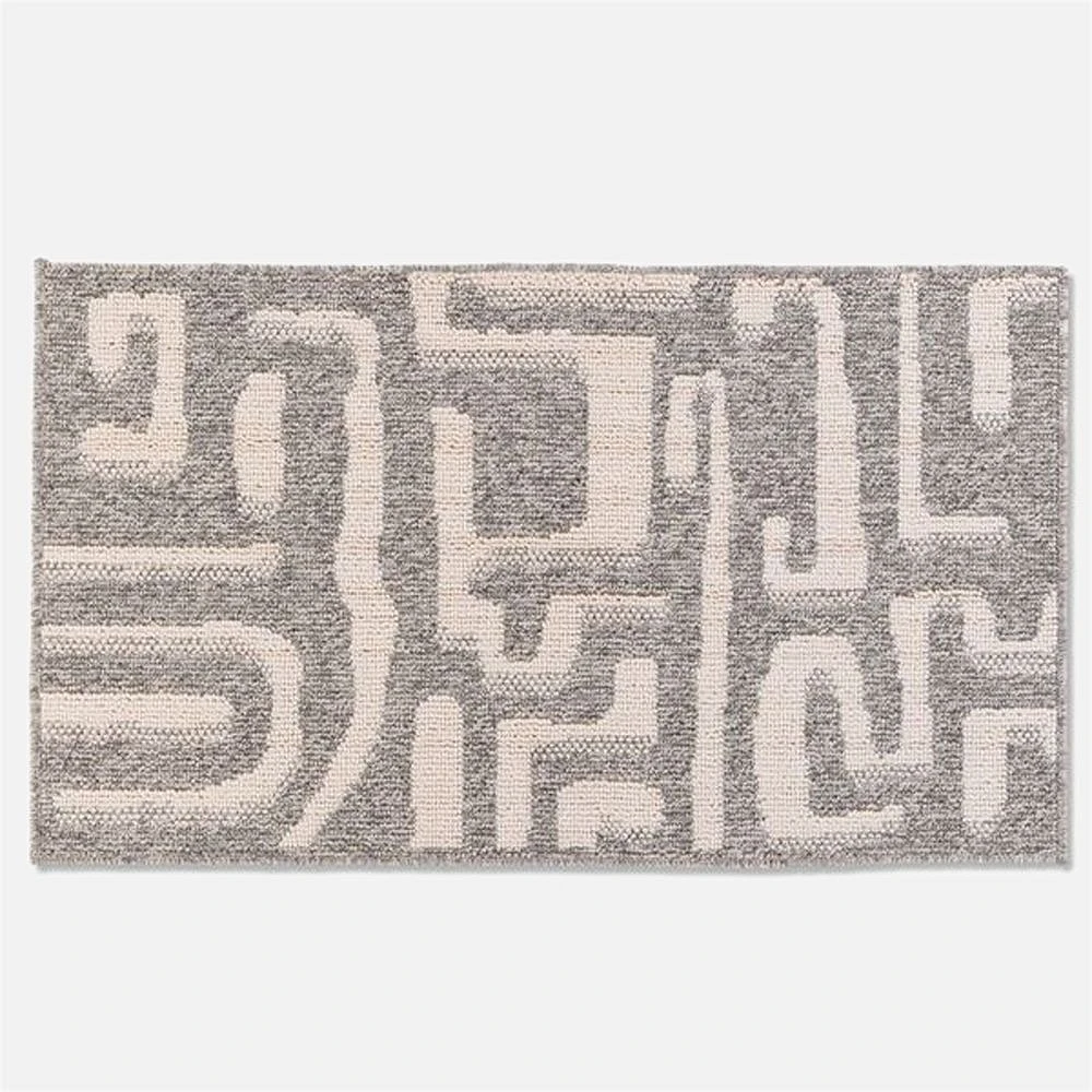 Revol Wool Look Maze Design Rug - Silver