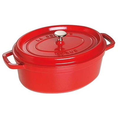 Cocotte ovale cerise Staub 4,5 pintes