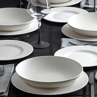 Manufacture Rock 12-piece White Dinner Set by Villeroy & Boch