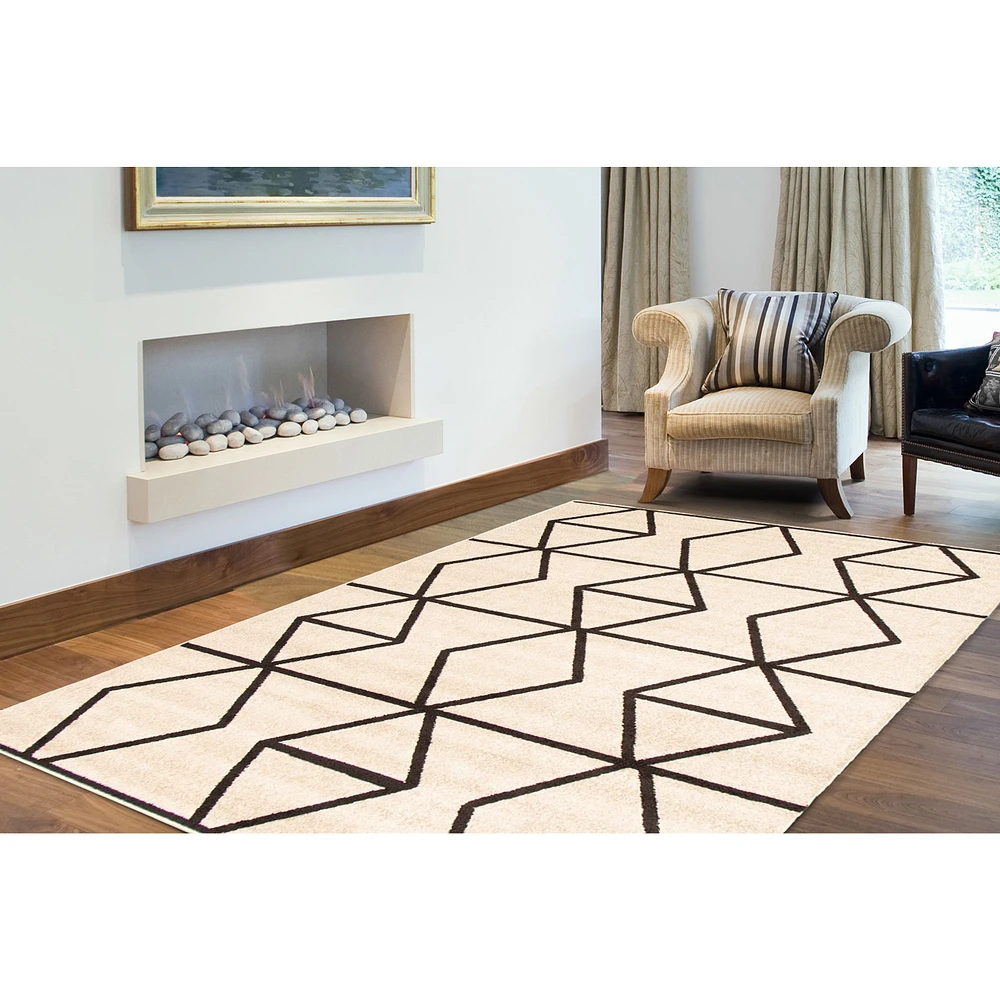 Jianna Ivory/Brown Rug