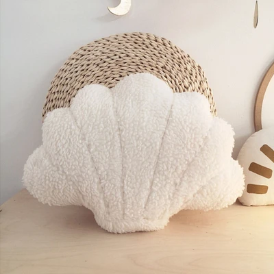 Shell Pillow - Ivory