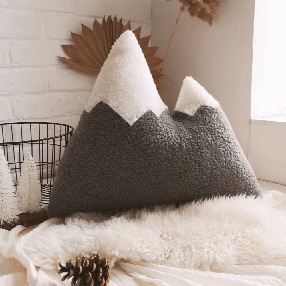 Mountain Pillow - Grey